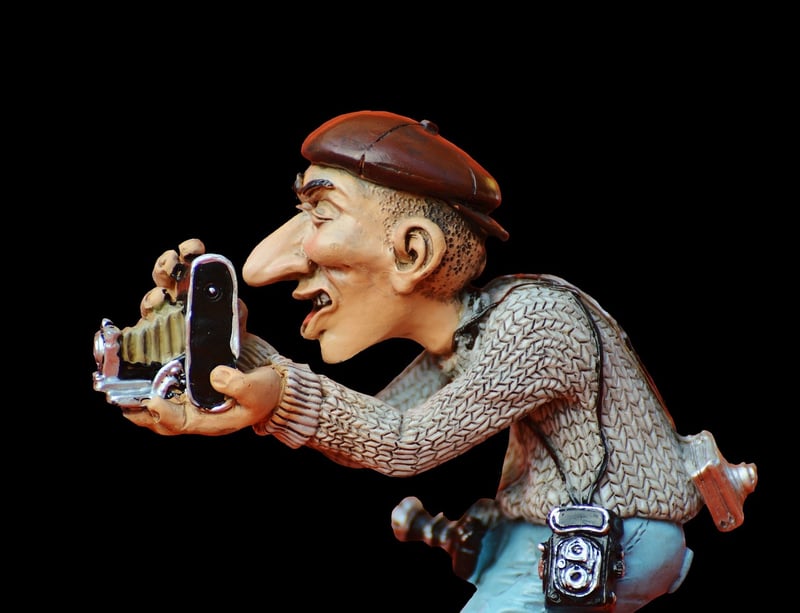 Paparazzi photographing celebrity